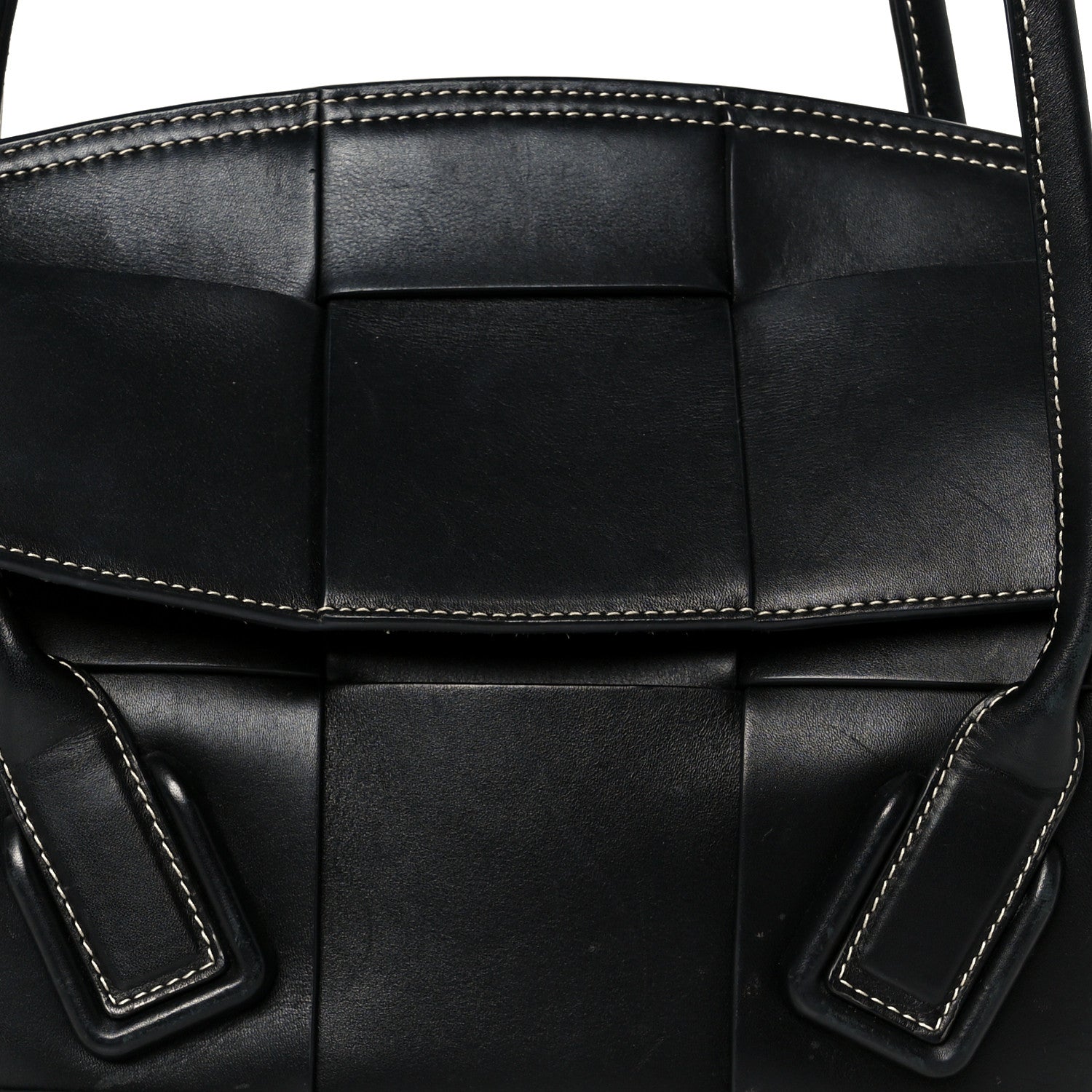 French Calfskin Maxi Intrecciato Arco 33 Black