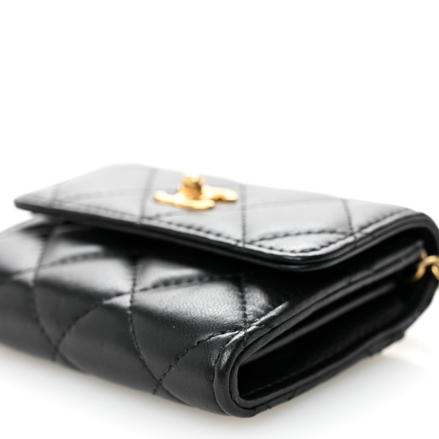 Lambskin Quilted Pearl Crush  Holder With Chain Black