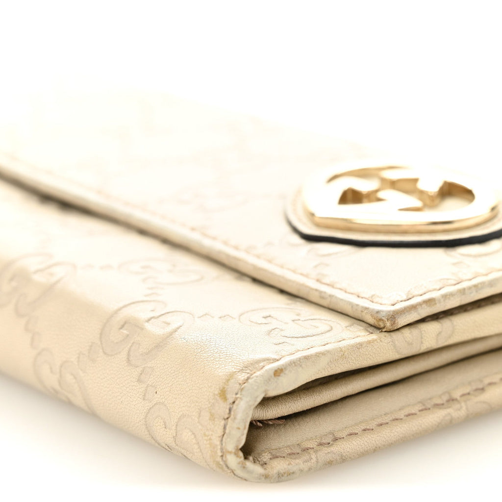 Shangai Calfskin Lovely Heart Continental Wallet Off White