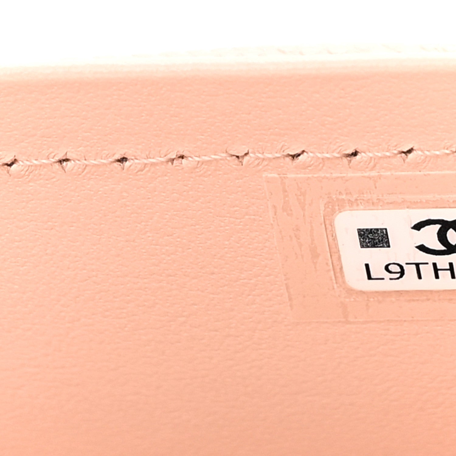 Shiny Caviar Preppy Coco Long Vanity With Strap Light Pink