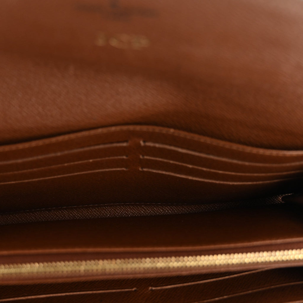 Monogram Sarah Wallet NM