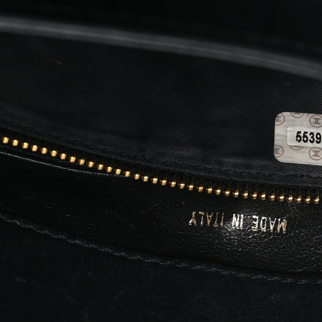 Lambskin Quilted CC Flap Shoulder Bag Black