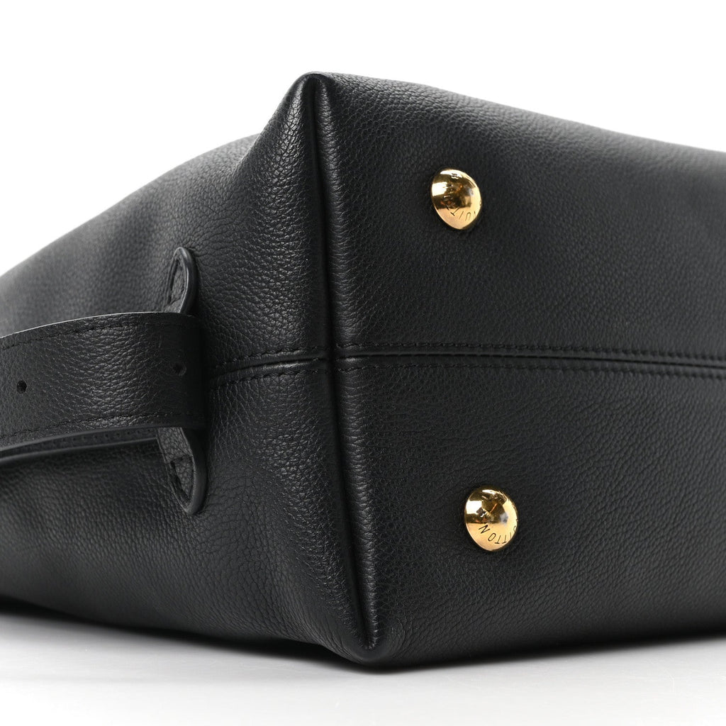 Grained Calfskin Low Key Hobo PM Black