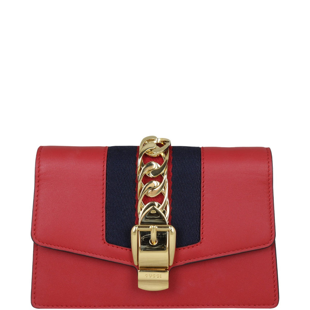 Gucci Sylvie Super Mini Chain Bag