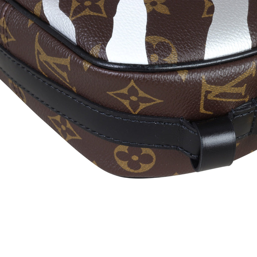 Louis Vuitton x LOL Boite Chapeau Souple