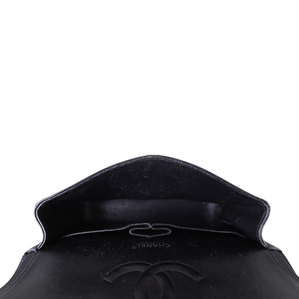 Chanel Classic Double Flap Medium | Black 6 Series