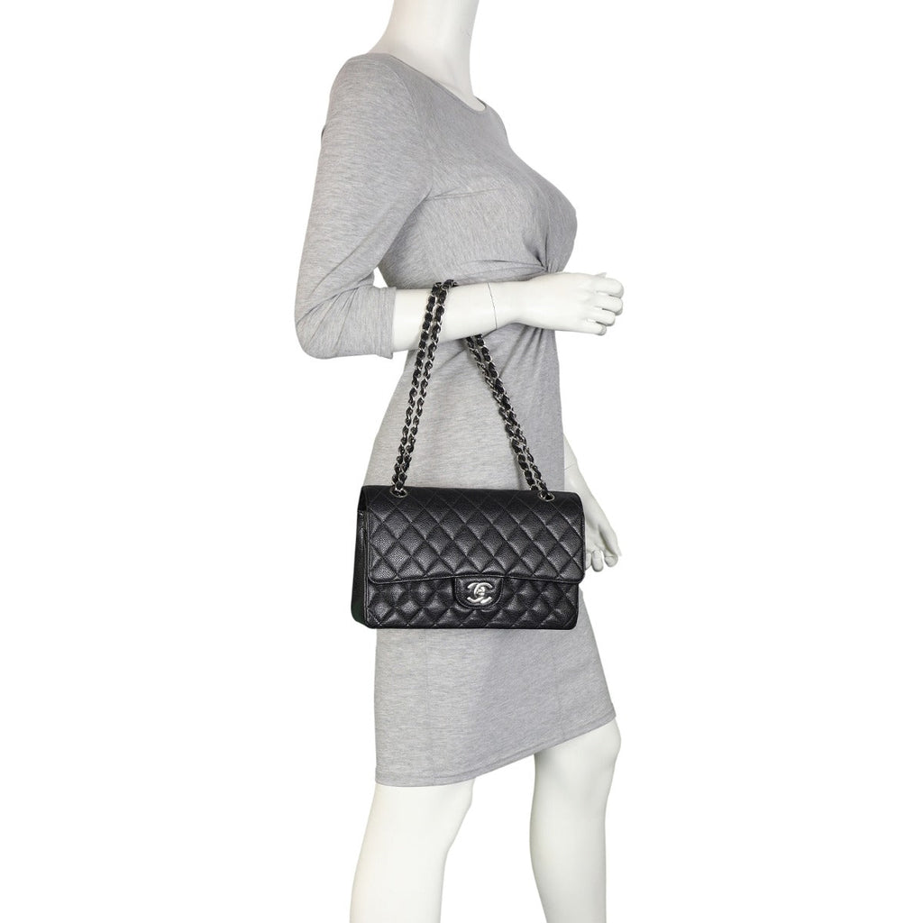 Chanel Classic Double Flap Medium | Black 6 Series