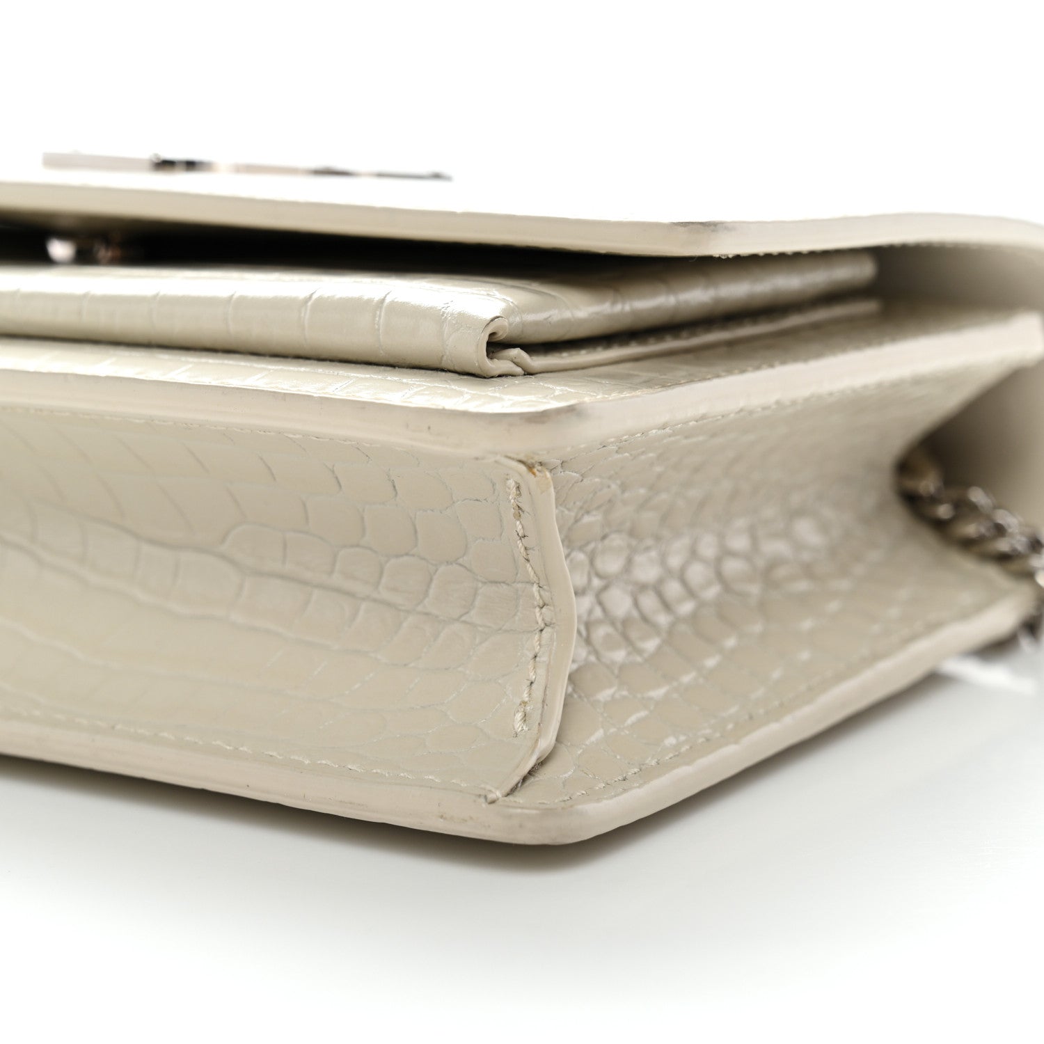 Calfskin Crocodile Embossed Monogram Sunset Chain Wallet Blanc Vintage