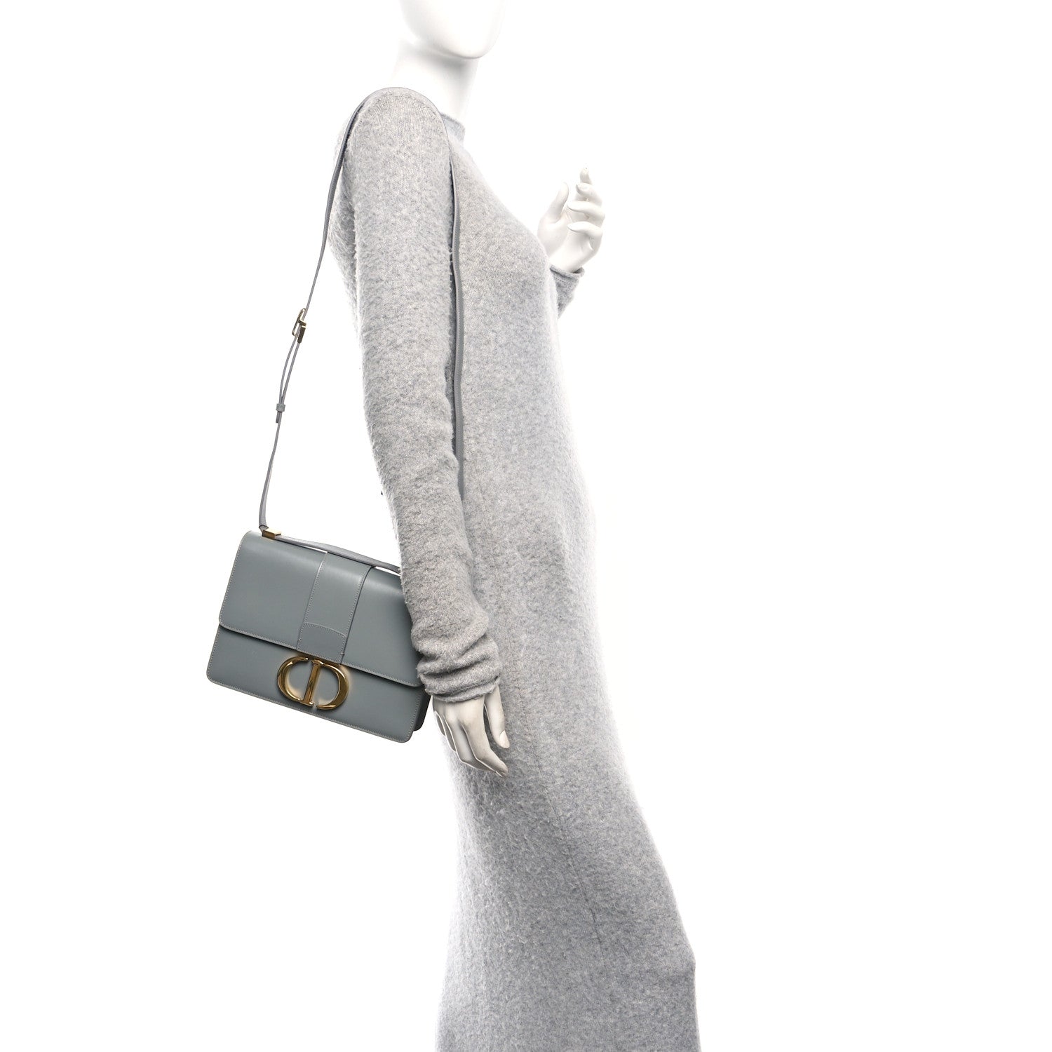 Box Calfskin 30 Montaigne Flap Bag Gray
