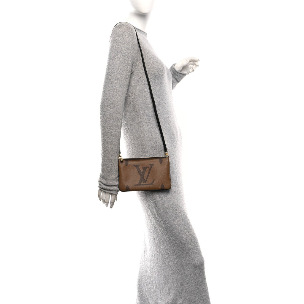 Reverse Monogram Giant Double Zip Pochette