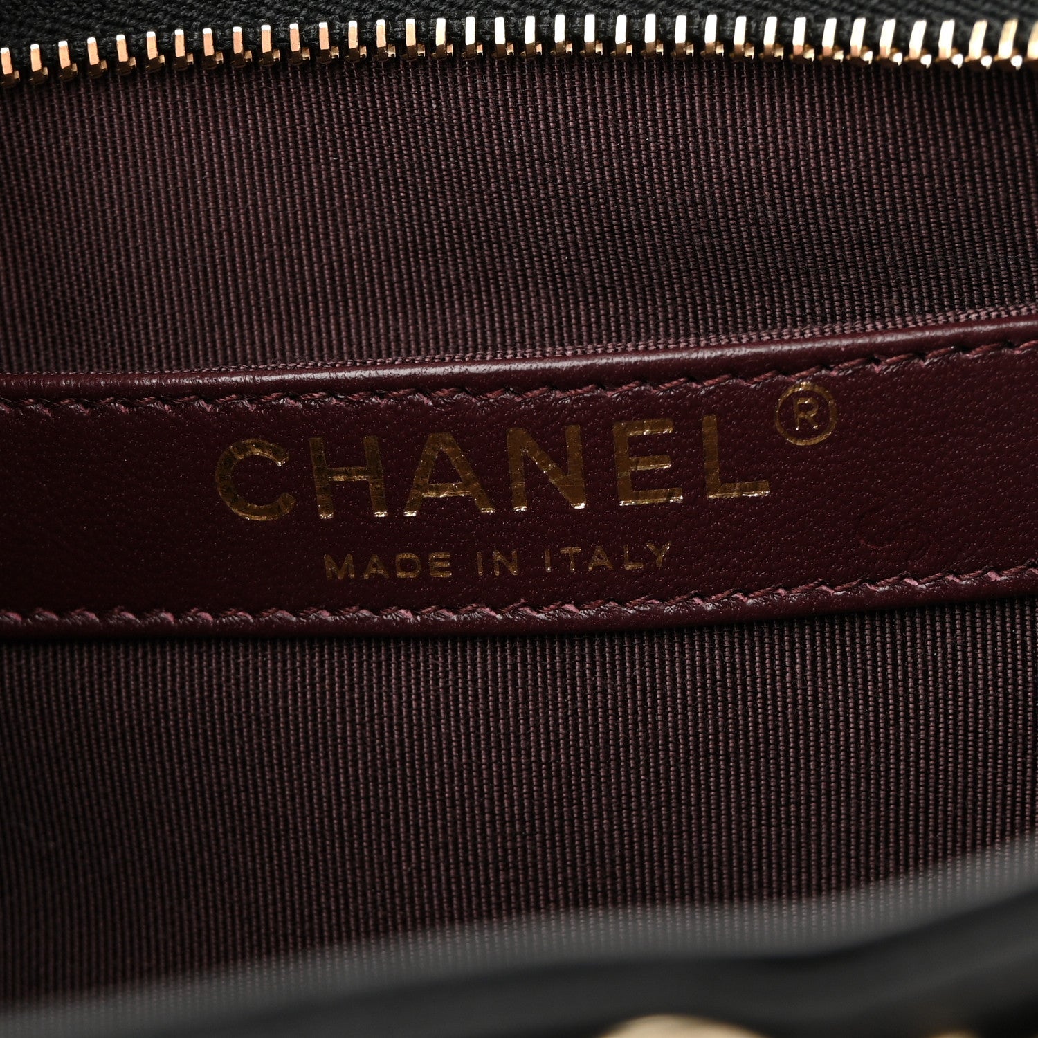 Lambskin Chain Frame Shoulder Bag Black