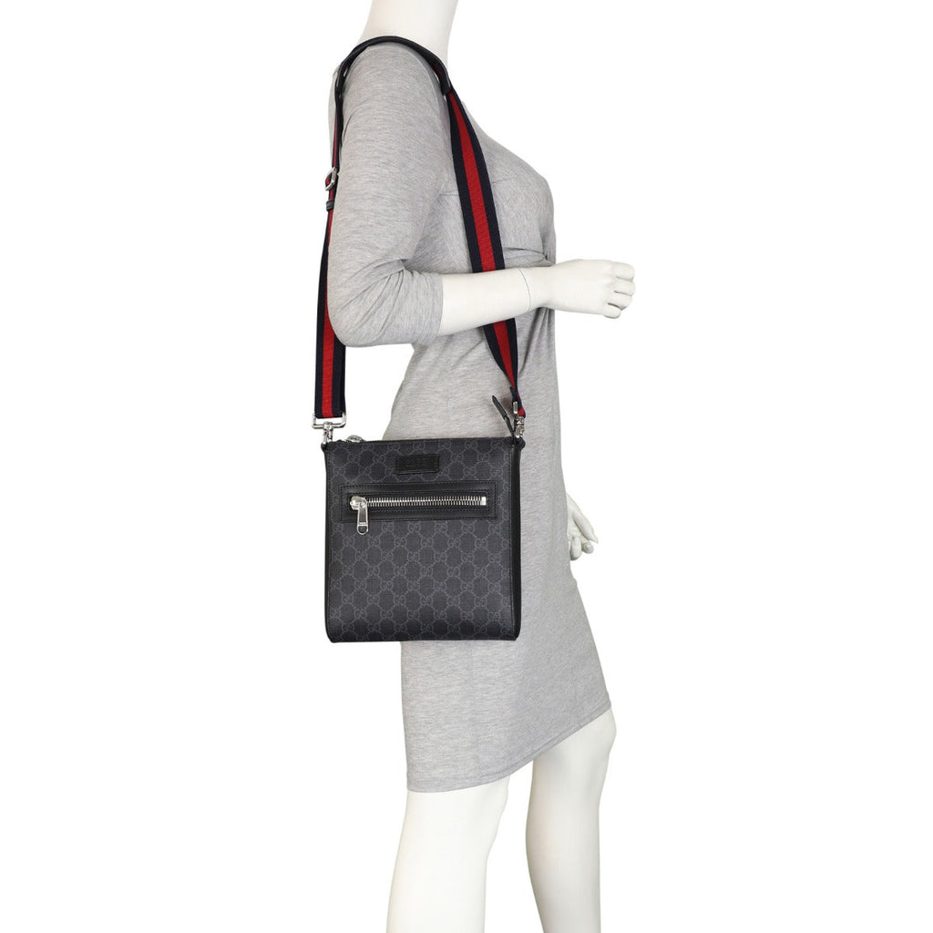 Gucci GG Supreme Messenger Bag