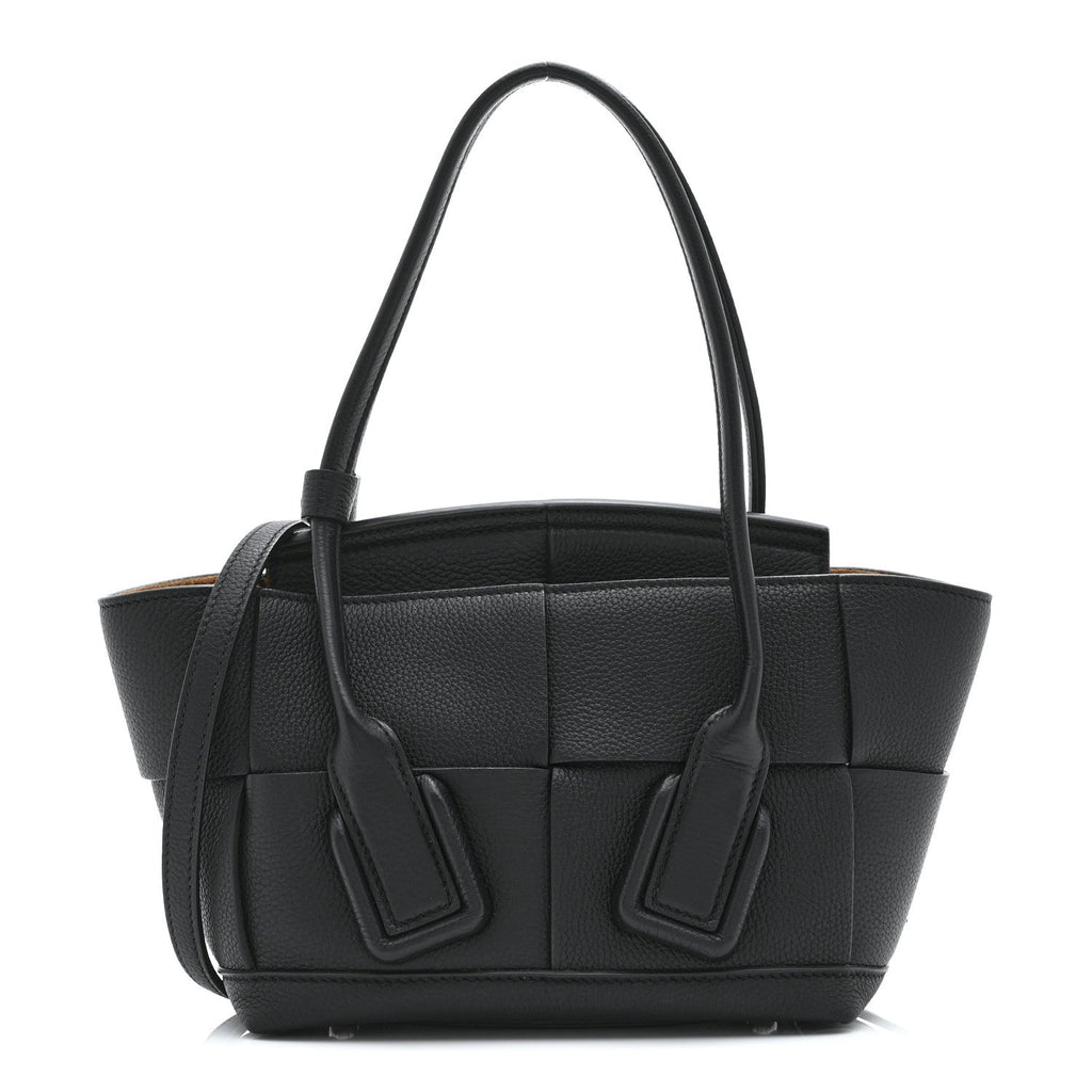 Grained Calfskin Mini Maxi Intrecciato Arco 33 Black