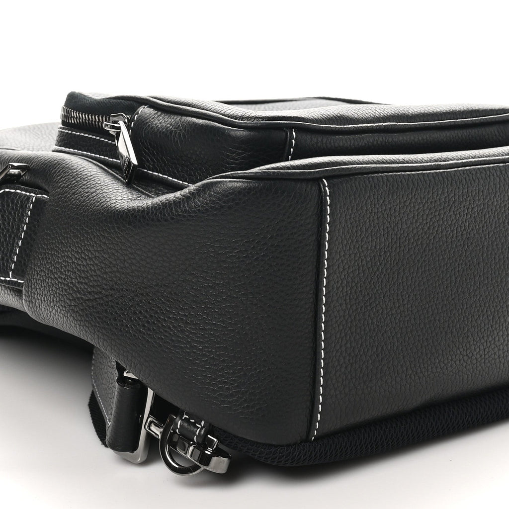 X PETER DOIG Grained Calfskin Slingbag Backpack Black