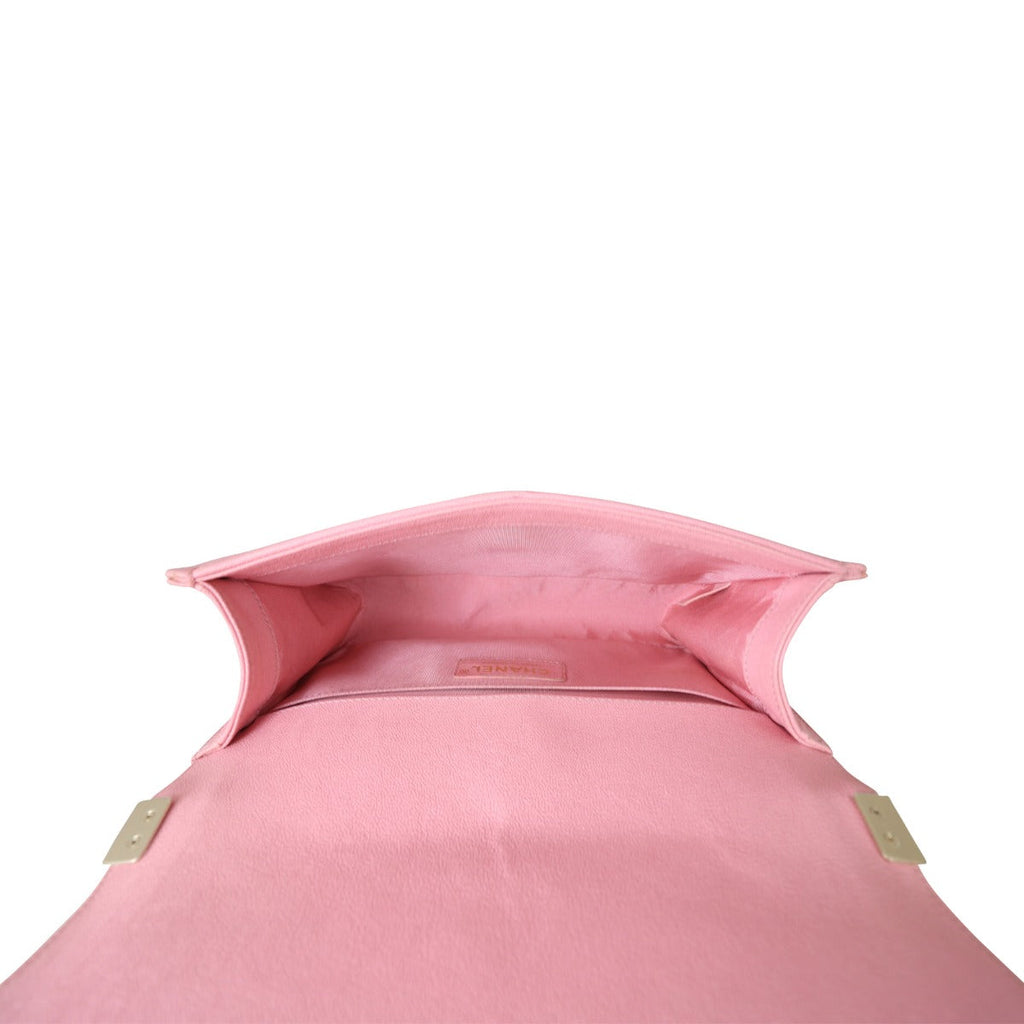 Chanel Boy Old Medium | Pink Caviar