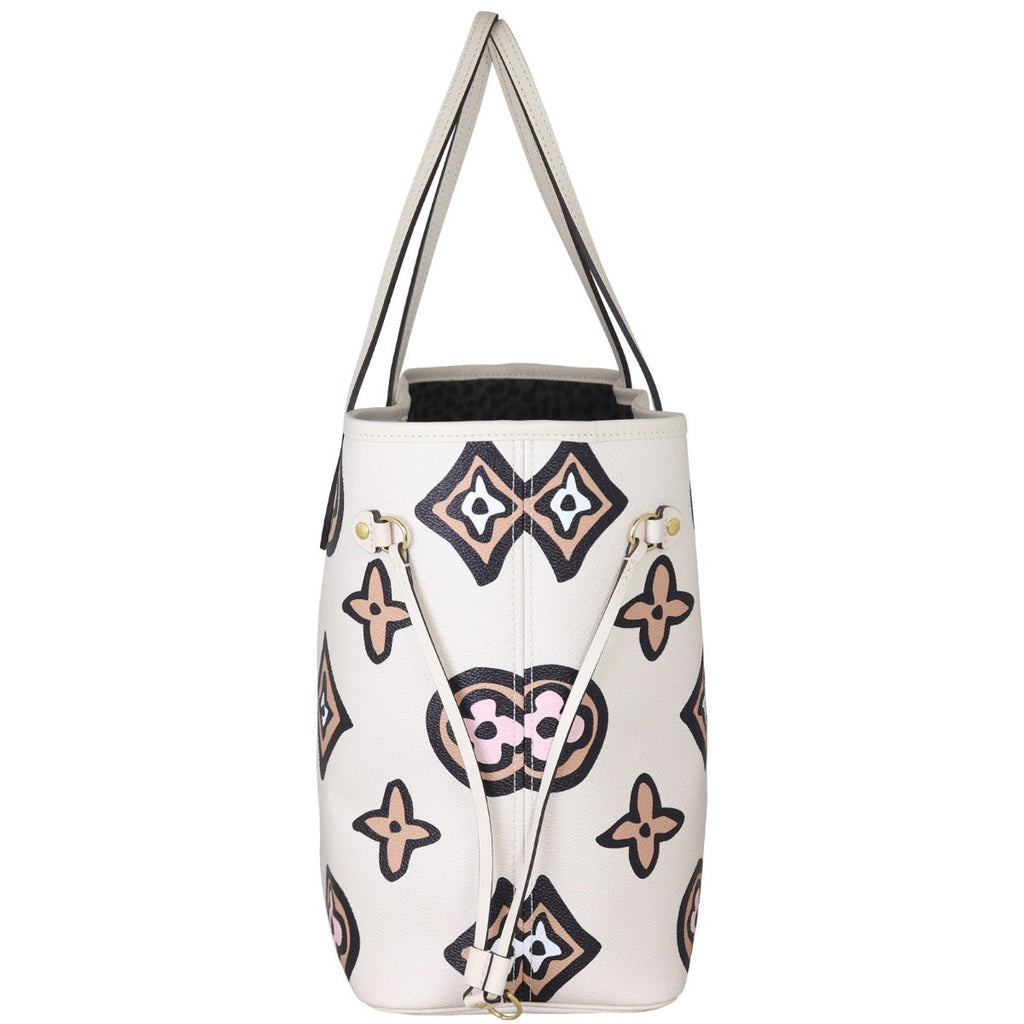 Louis Vuitton Neverfull MM Wild at Heart Giant Monogram