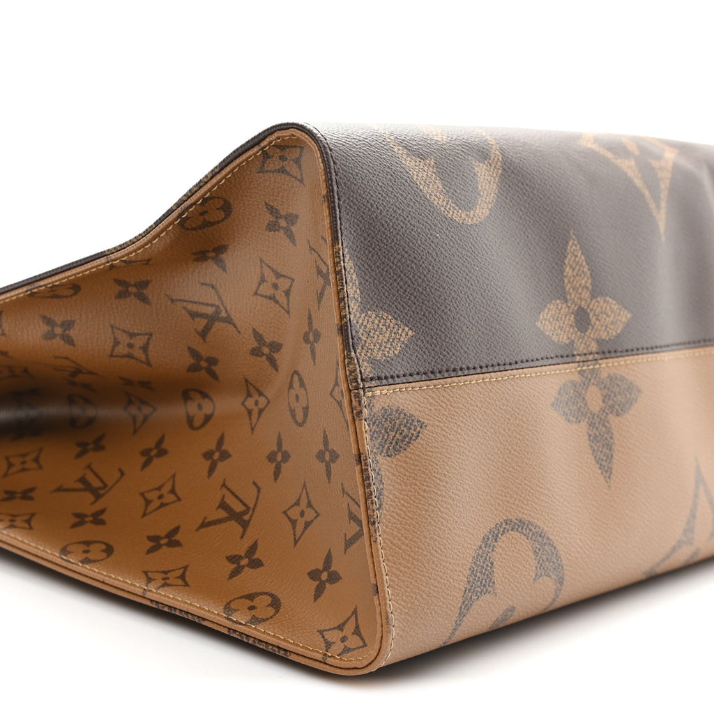 Reverse Monogram Giant Onthego GM