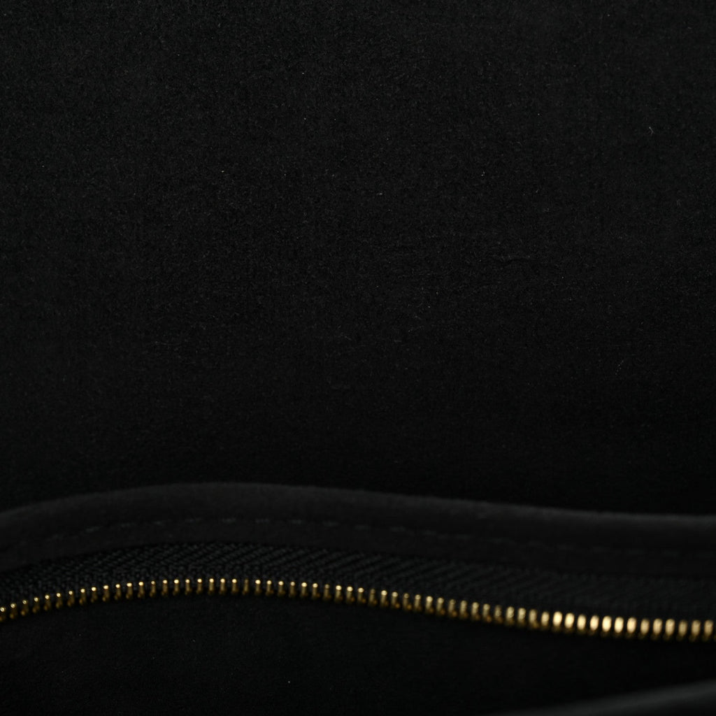 Reverse Monogram Dauphine MM