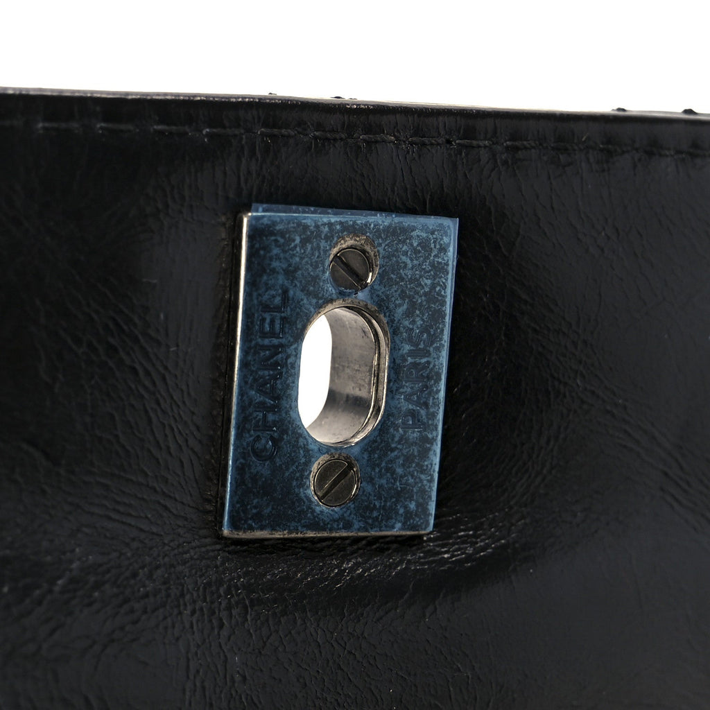 Glazed Calfskin Pilot Essentials Flap Black