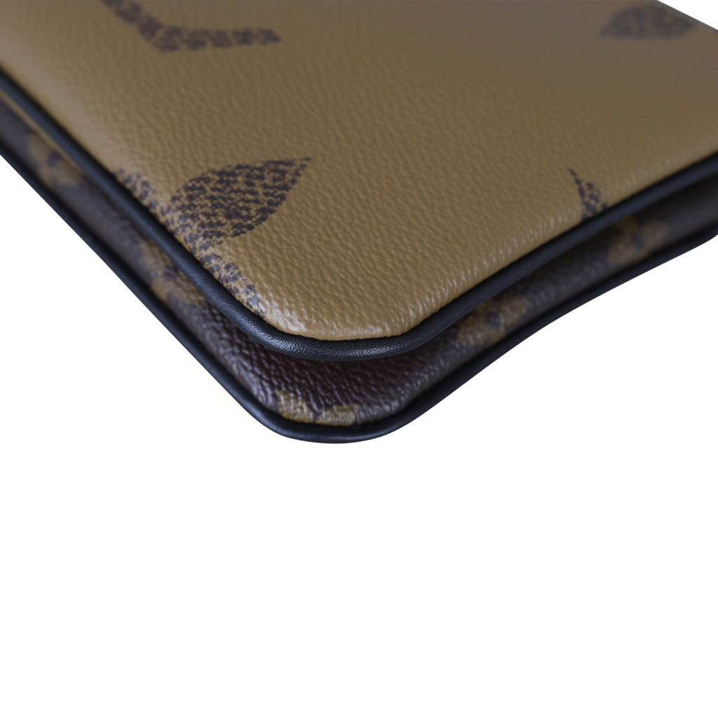 Louis Vuitton Pochette Double Zip Monogram Giant Reverse