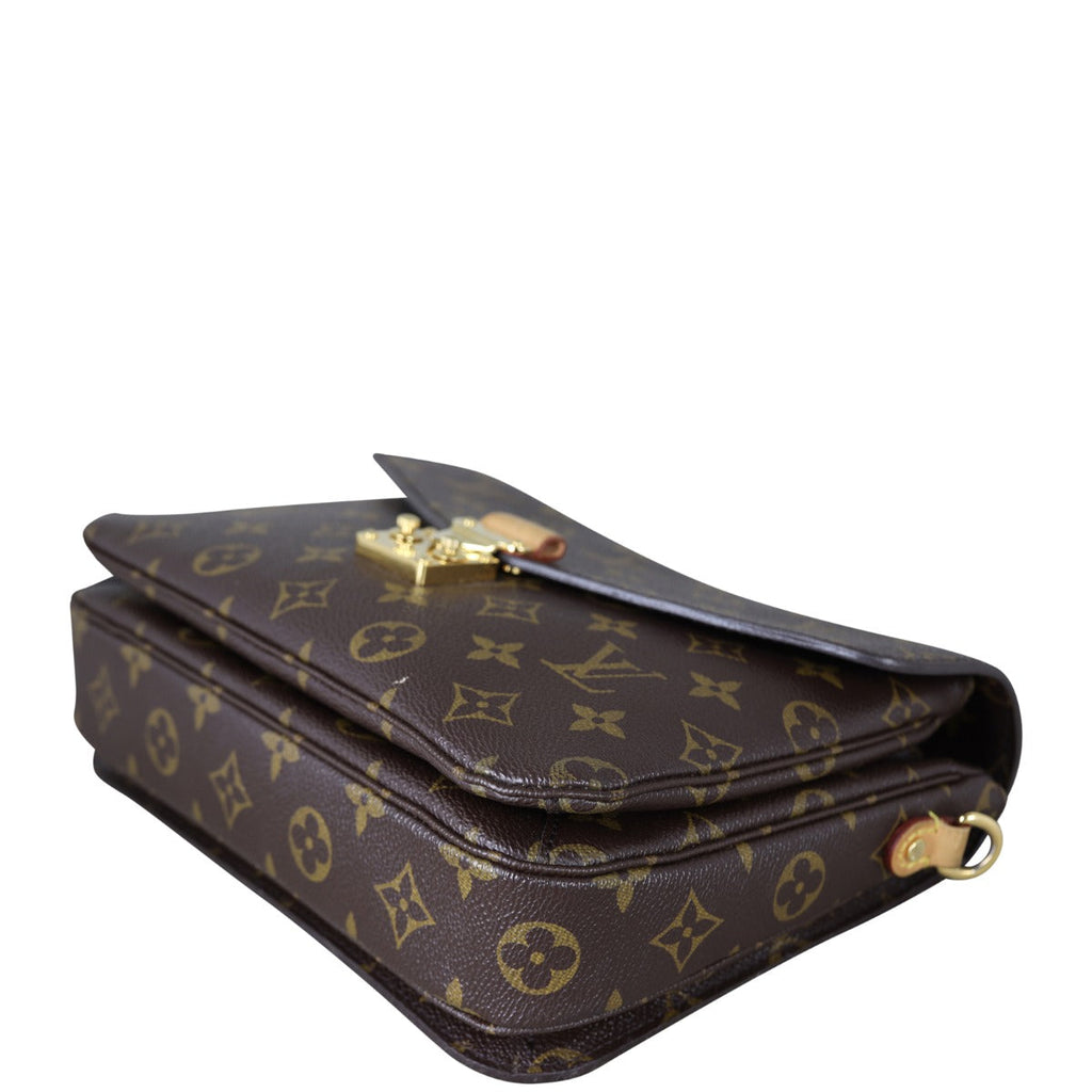 Louis Vuitton Pochette Metis Monogram