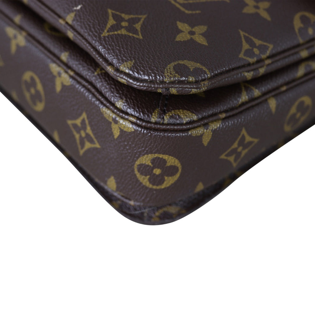 Louis Vuitton Pochette Metis Monogram