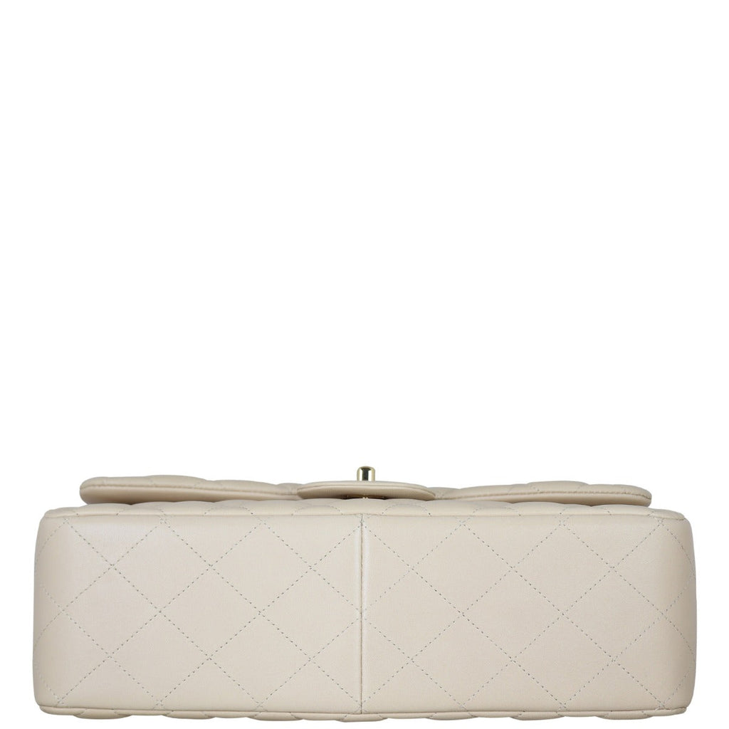 Chanel Classic Double Flap Jumbo | Beige Lambskin Diamond