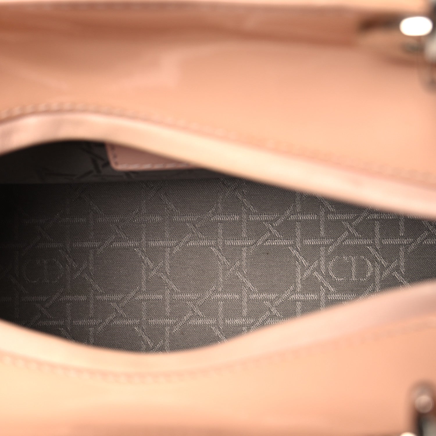 Patent Cannage Medium Lady Dior Rose Clair