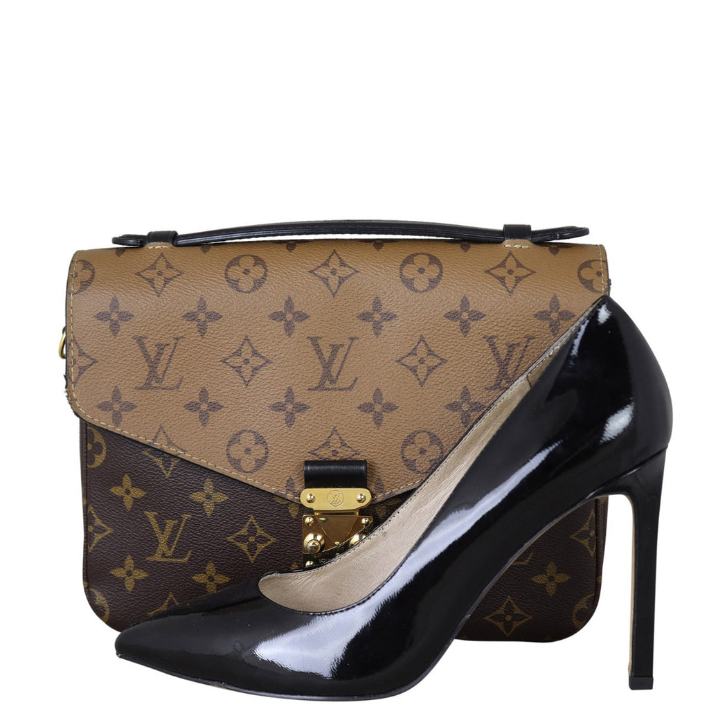Louis Vuitton Pochette Metis Monogram Reverse