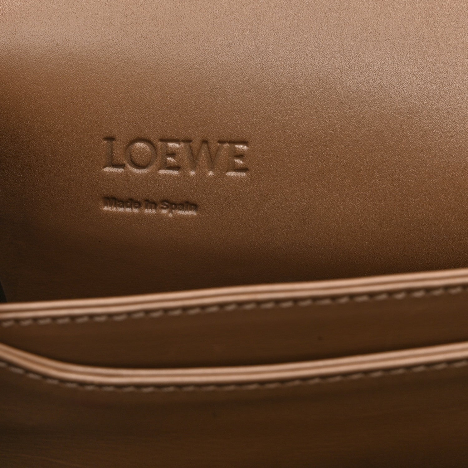 Calfskin Medium Barcelona Shoulder Bag Mink
