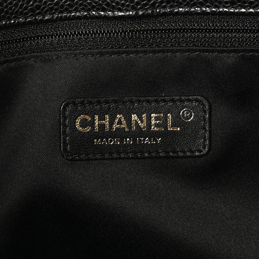 Caviar Quilted Grand Shopping Tote GST Black