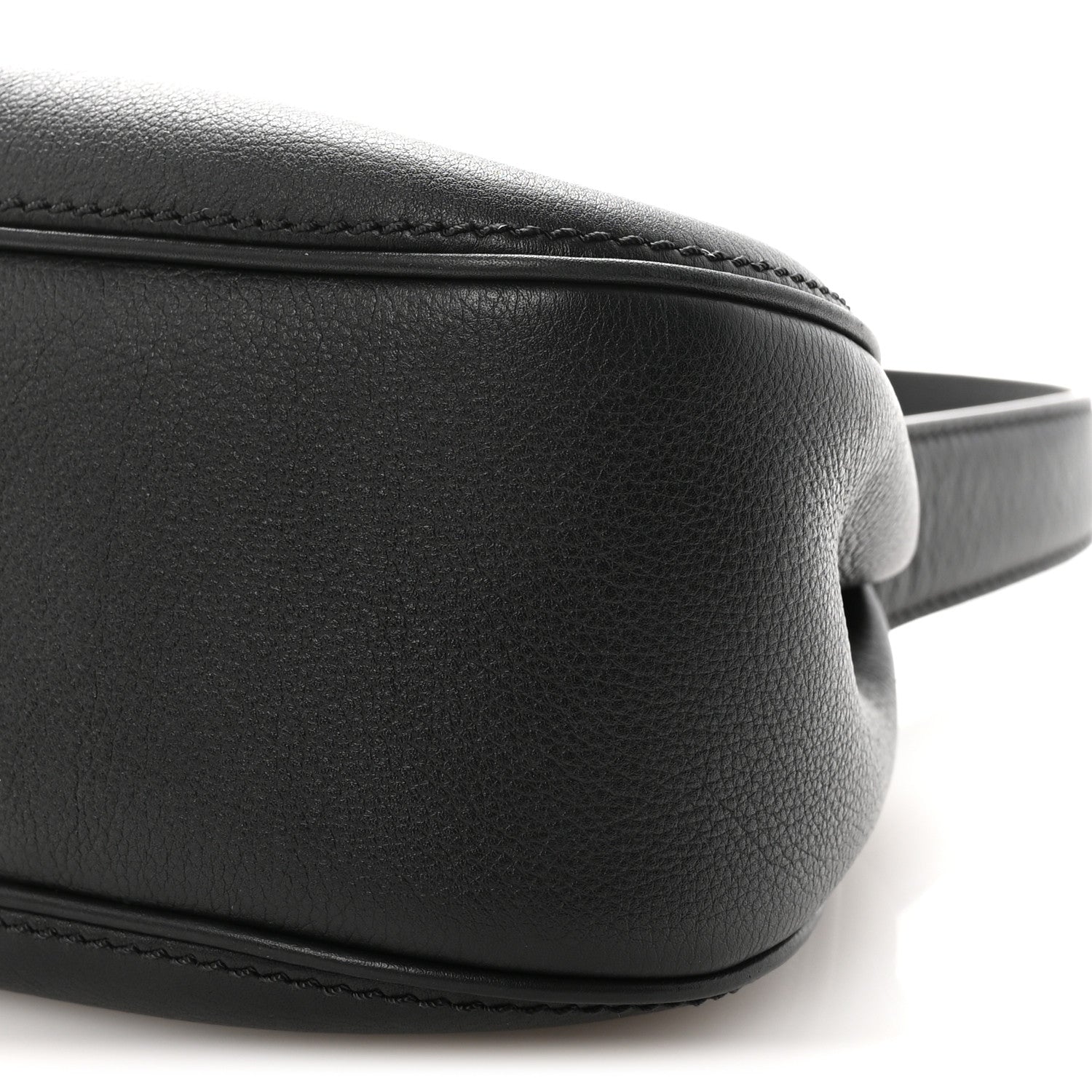 Supple Grained Calfskin Medium Polly Black