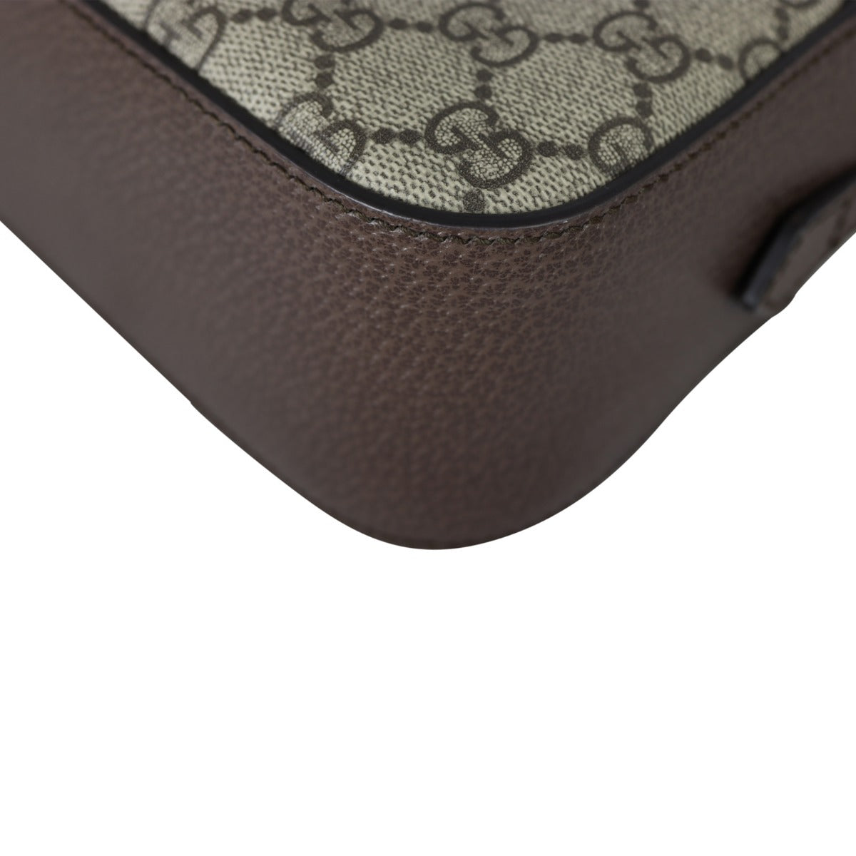 Gucci Neo Vintage GG Supreme Messenger Bag