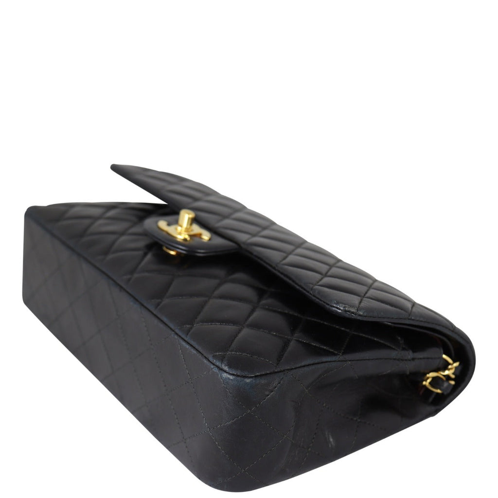 Chanel Classic Double Flap Medium | 6 Series