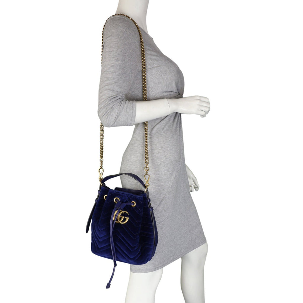 Gucci GG Marmont Bucket Bag Velvet