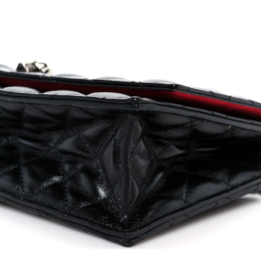 Calfskin Quilted Medium Skull Chain Crossbody Bag Black