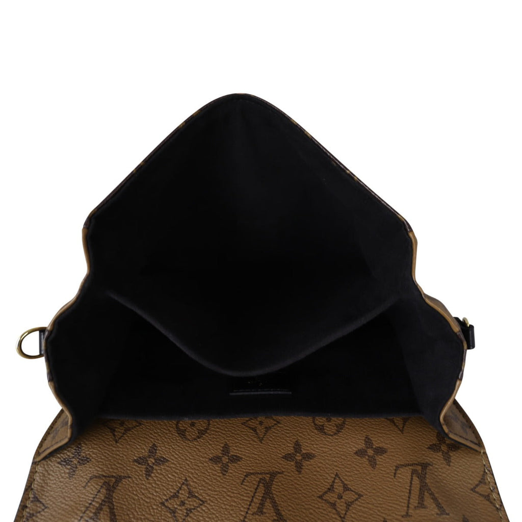 Louis Vuitton Pochette Metis Monogram Reverse