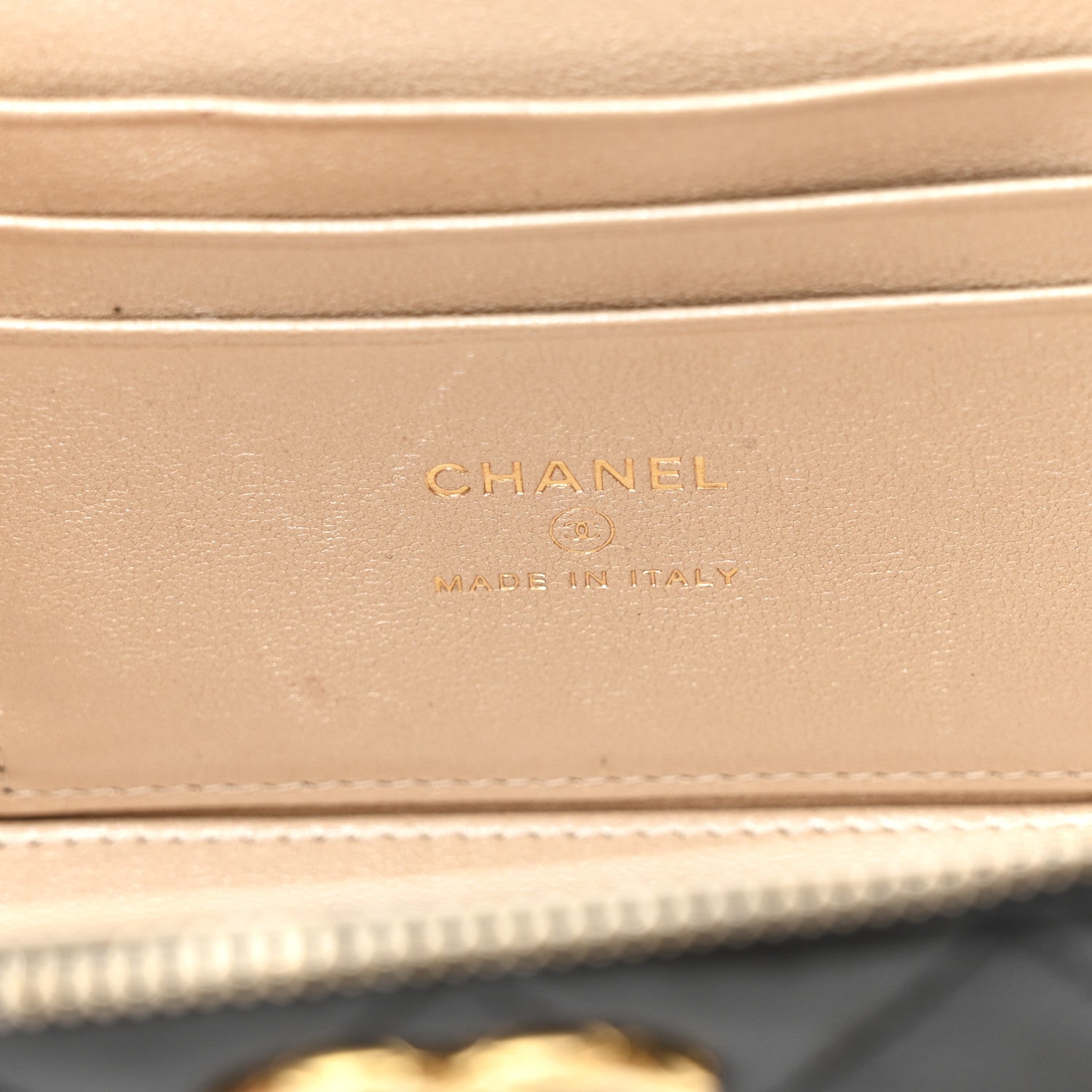 Lambskin Quilted Small CC Dynasty Vanity Case With Chain Black