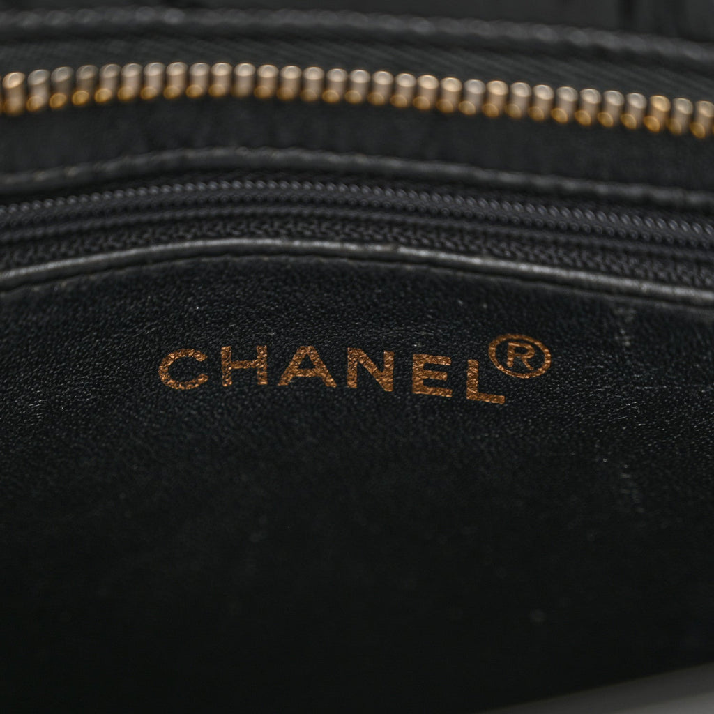 Patent Medallion Tote Black