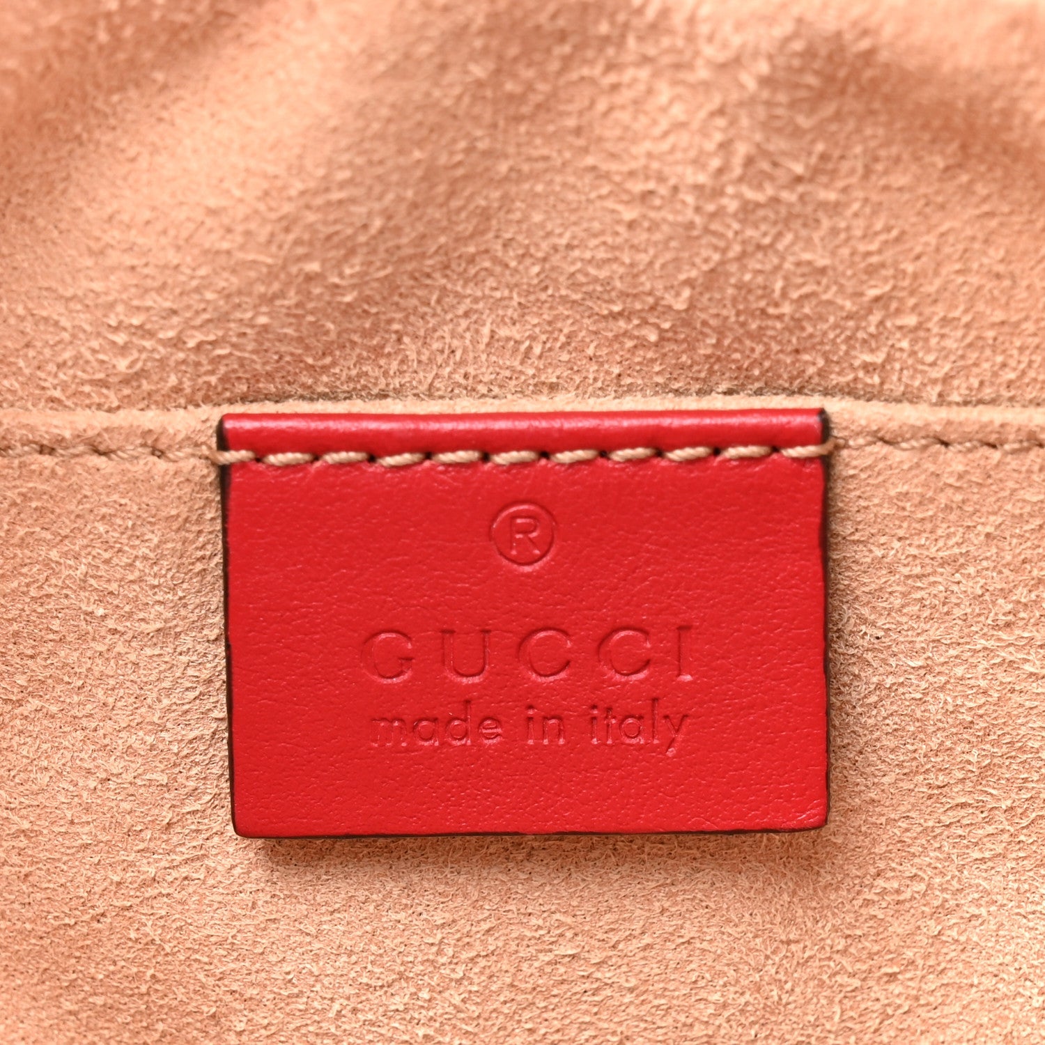 Calfskin Matelasse Small GG Marmont Chain Shoulder Bag Hibiscus Red