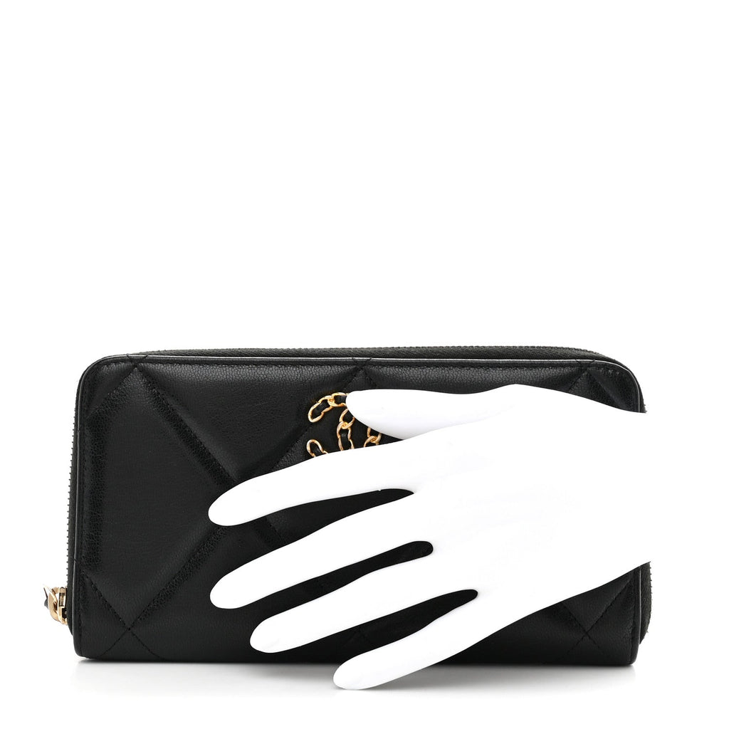Shiny Goatskin Quilted Chanel 19 Long Zipped Around Wallet Black
