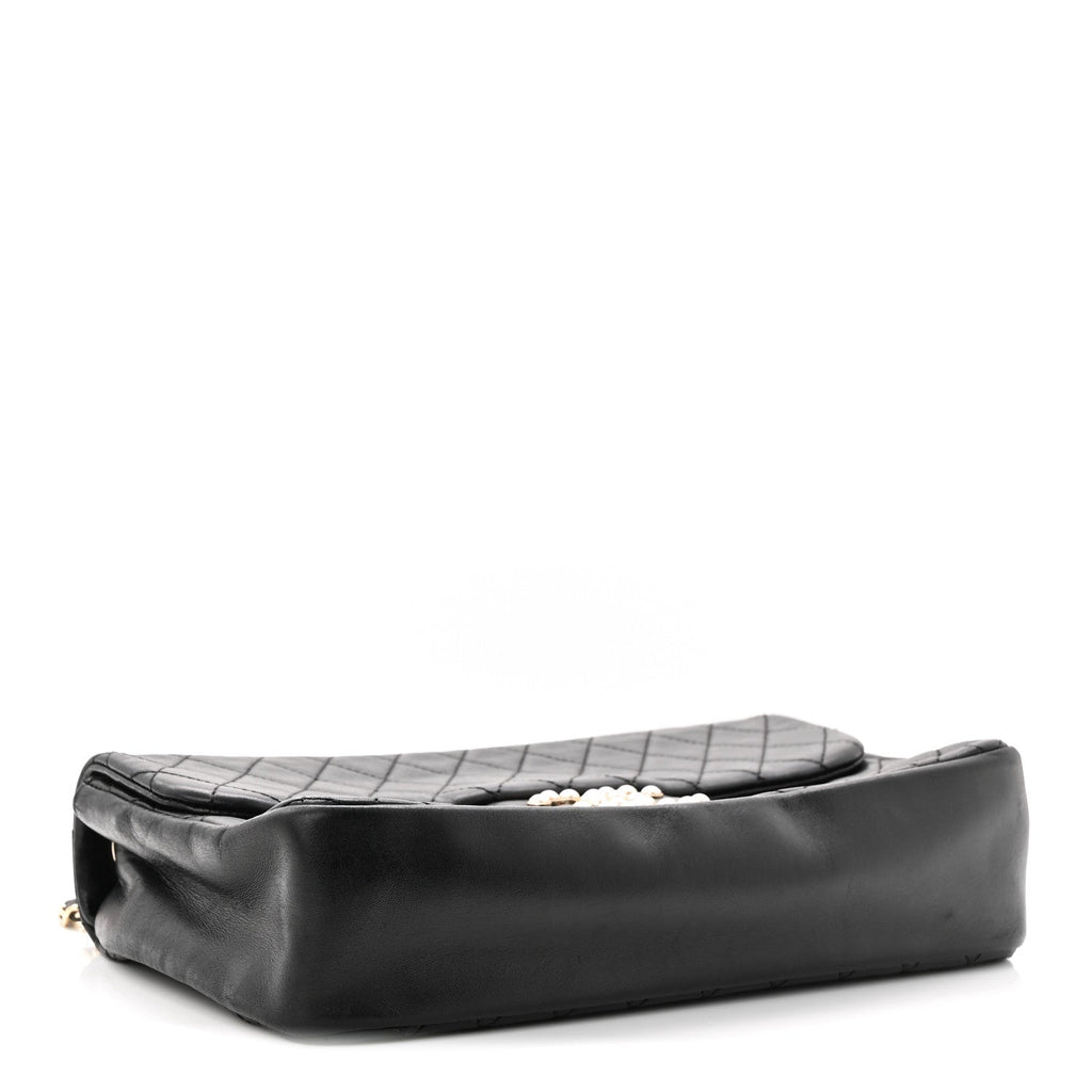 Lambskin Medium Westminster Pearl Flap Black