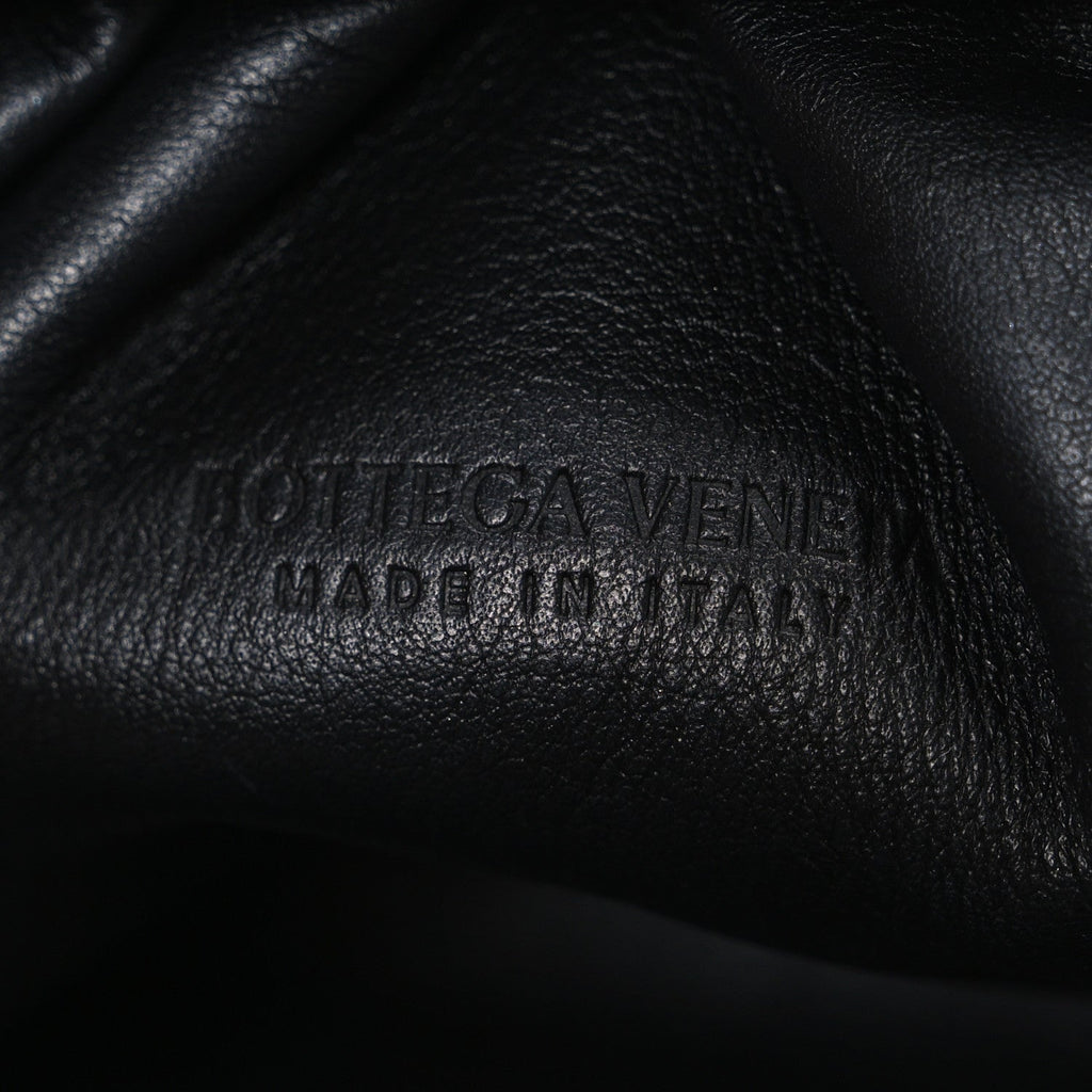 Butter Calfskin The Mini Pouch Black