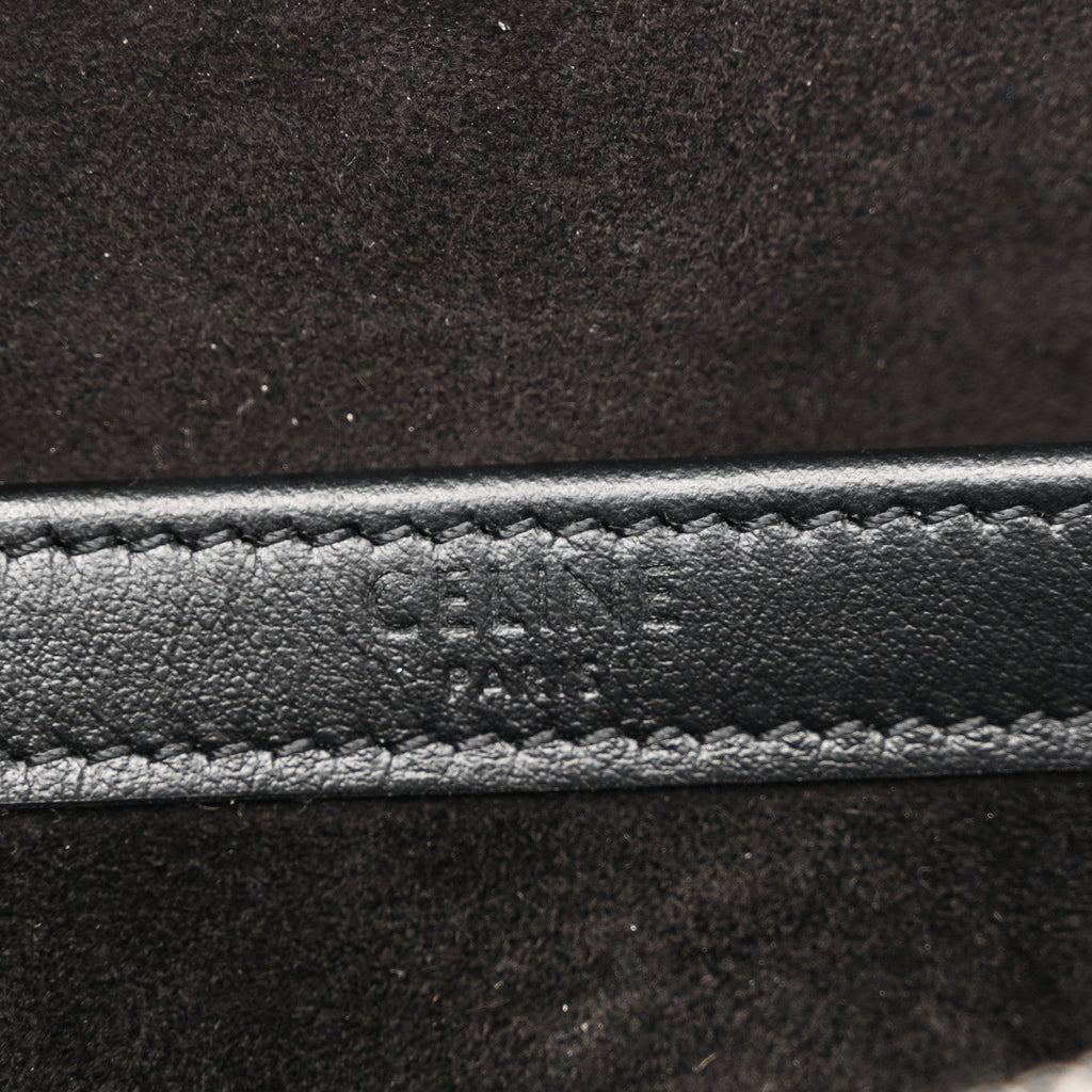 Smooth Calfskin Medium Messenger Bag Black