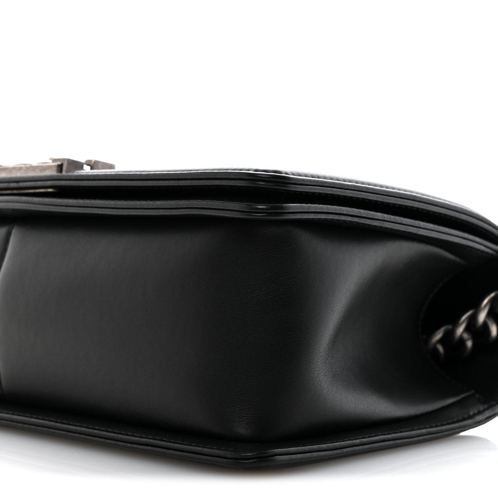 Calfskin Quilted Medium Boy Flap Black