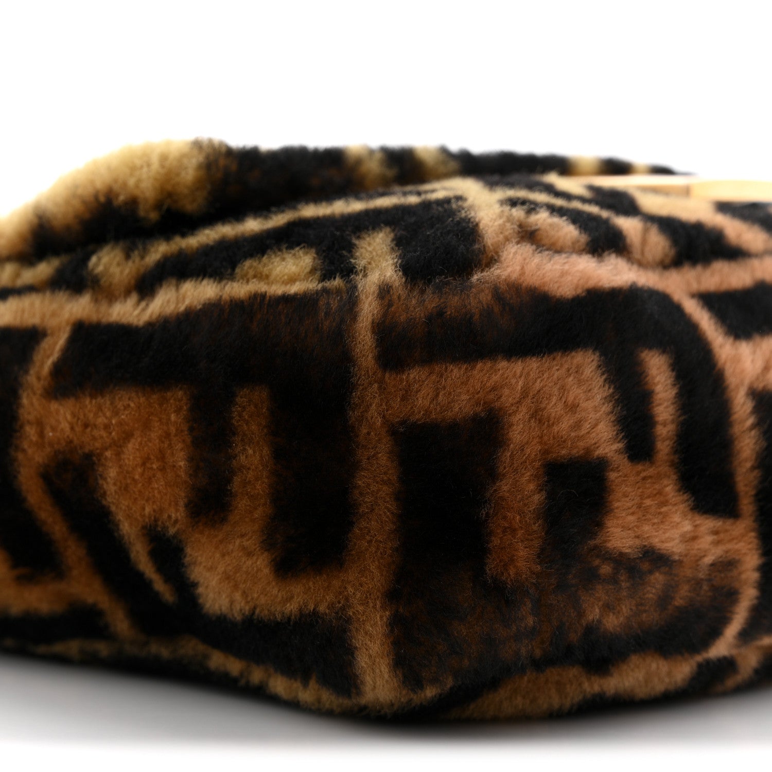 Shearling Vitello Dolce Macro FF 1974 Baguette Tobacco Black