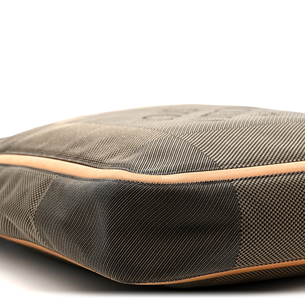 Damier Geant Compagnon Messenger Terre