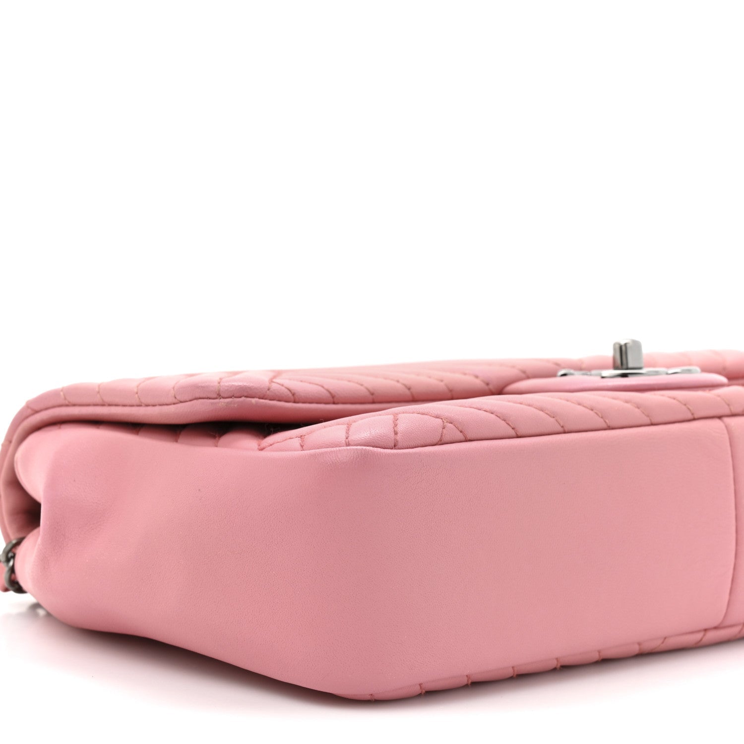 Lambskin Quilted Medium CC Crossing Flap Pink