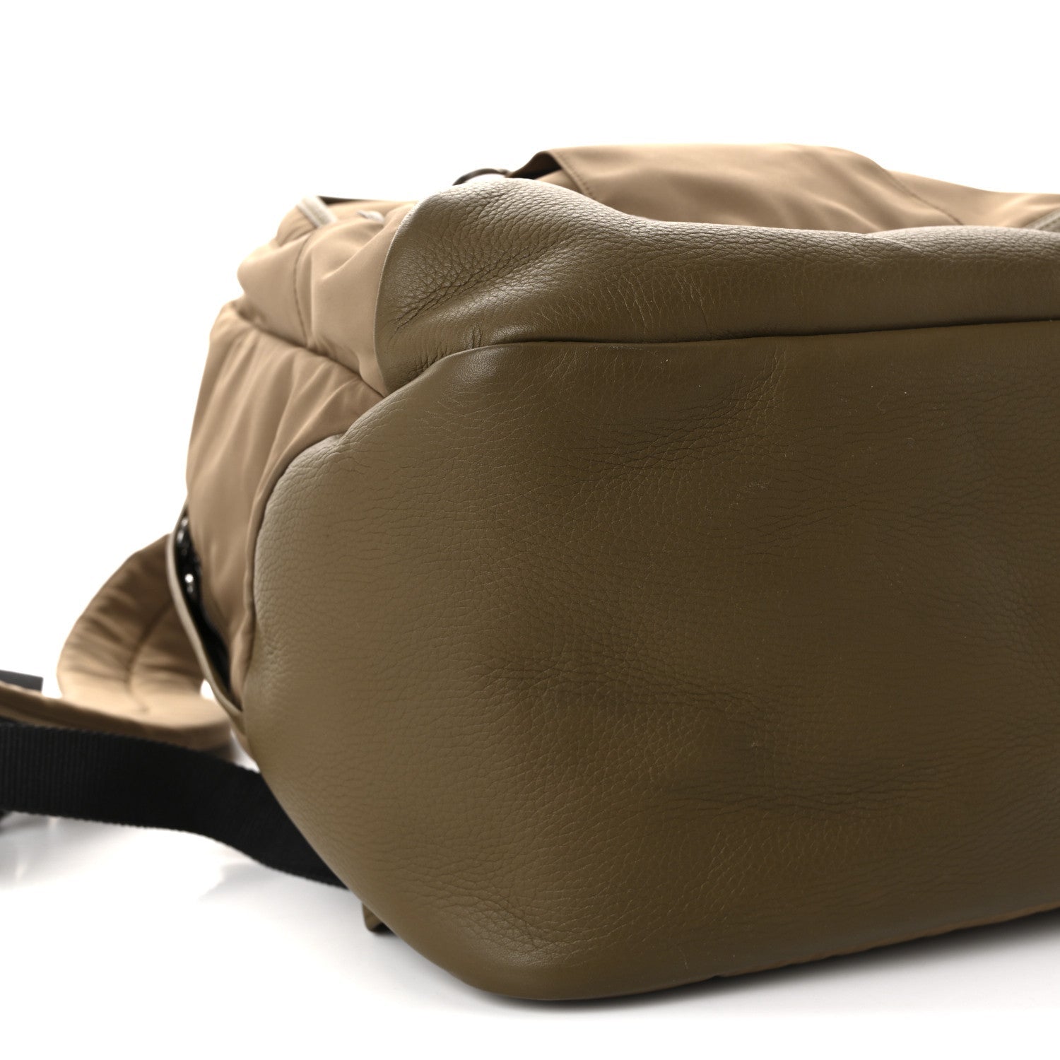 Microfiber Medium Pioneer Backpack  Smoke Tree Salty Capers