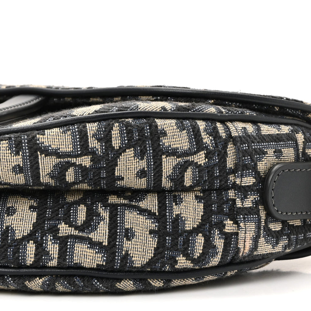 Oblique Saddle Bag Blue